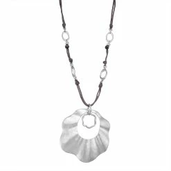Bella Uno Wavy Disc Necklace